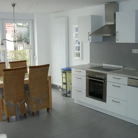 شقة Haus Sandra *